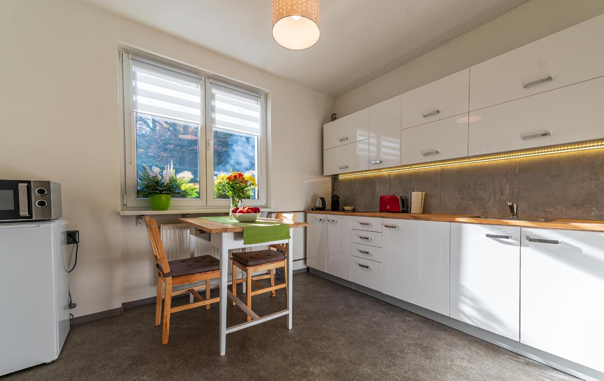 Komarice Ubytovani Na Samote - Apartman U Tesaru מראה חיצוני תמונה